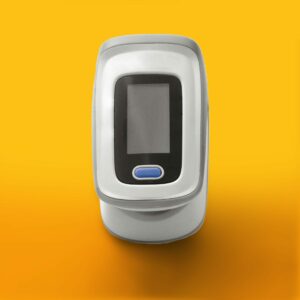 ecg oximeter to check vitals at home